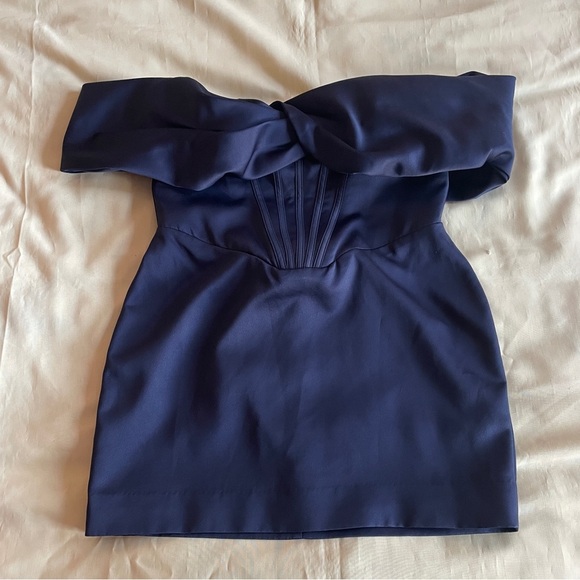 House of CB- NURUL Navy Satin Draped Strapless Dress Size XL Mini - Picture 2 of 12